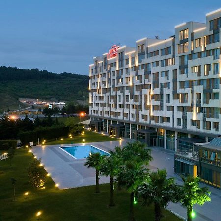 Miracle Istanbul Asia Airport Hotel & Spa Exterior photo Hilton Garden Inn Skopje
