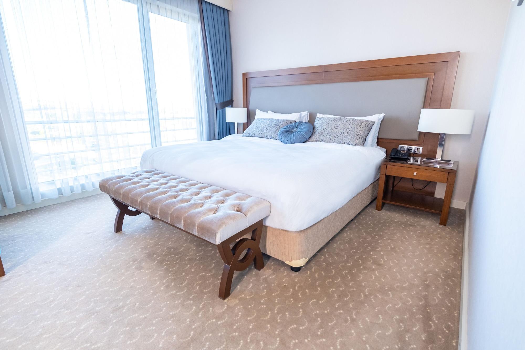Miracle Istanbul Asia Airport Hotel & Spa Exterior photo A bedroom