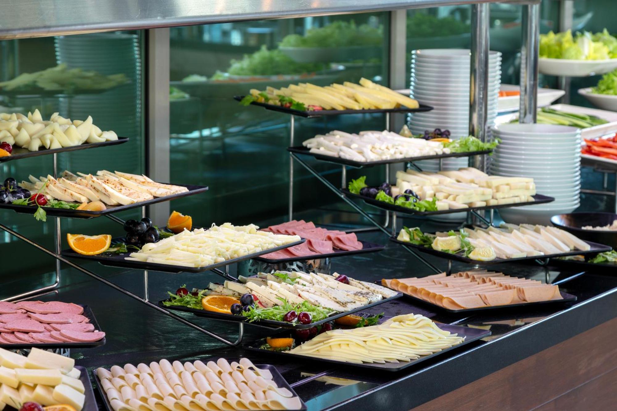 Miracle Istanbul Asia Airport Hotel & Spa Exterior photo A buffet of cold cuts